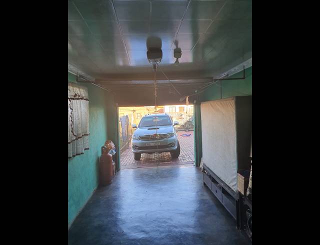 3 BEDROOM HOUSE FOR SALE IN SITHEMBILE